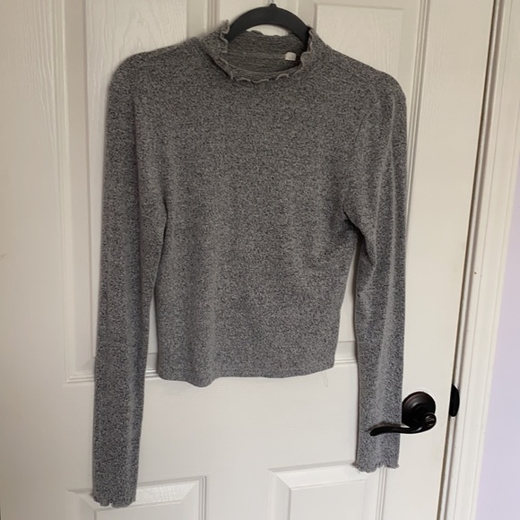 Light Academia Turtleneck - Picture 2 of 9